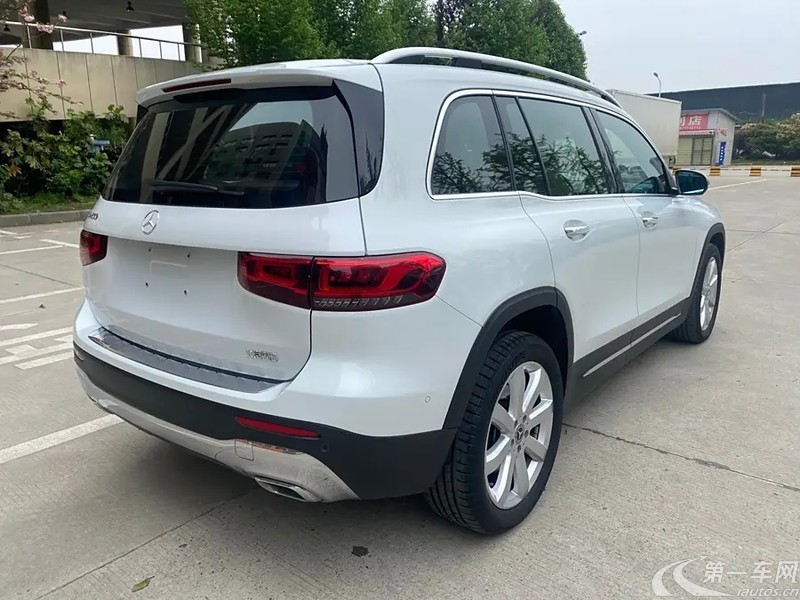 奔驰GLB GLB200 2020款 1.3T 自动 动感型 (国Ⅵ) 