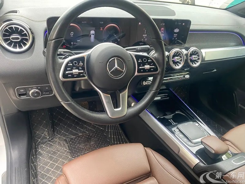 奔驰GLB GLB200 2020款 1.3T 自动 动感型 (国Ⅵ) 