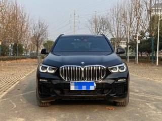 宝马X5 40i 3.0T 自动 M运动套装 