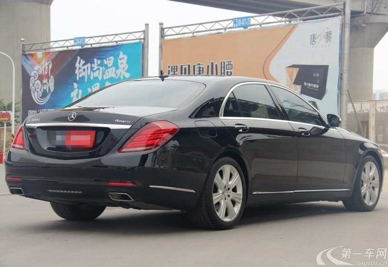 奔驰S级 S400 [进口] 2015款 3.0T 自动 汽油 加长版 