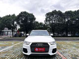 奥迪Q3 35TFSI 2.0T 自动 时尚型 