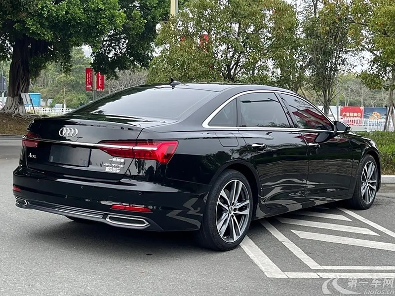 奥迪A6L 45TFSI 2020款 2.0T 自动 前驱 臻选致雅型 (国Ⅵ) 