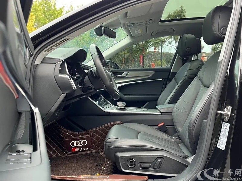 奥迪A6L 45TFSI 2020款 2.0T 自动 前驱 臻选致雅型 (国Ⅵ) 