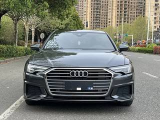 奥迪A6L 45TFSI 