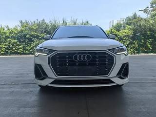 奥迪Q3 35TFSI 1.4T 自动 进取动感型 