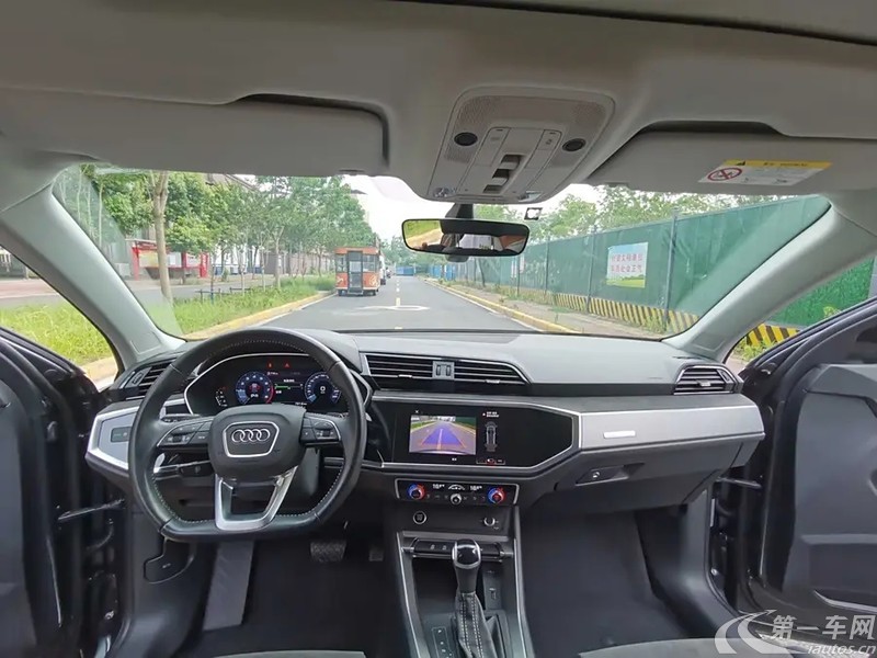 奥迪Q3 35TFSI 2021款 1.4T 自动 前驱 进取致雅型 (国Ⅵ) 