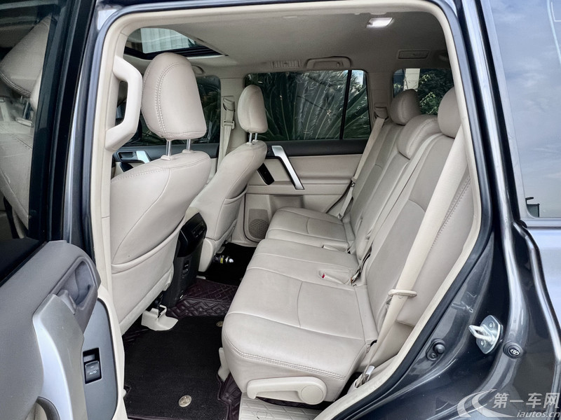 丰田普拉多 3000 [进口] 2018款 3.0T 自动 四驱 TX-L外挂中东版平行进口 (欧Ⅴ) 