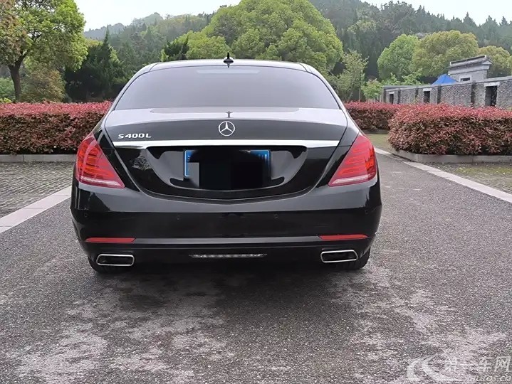 奔驰S级 S320 [进口] 2017款 3.0T 自动 汽油 商务型加长版 