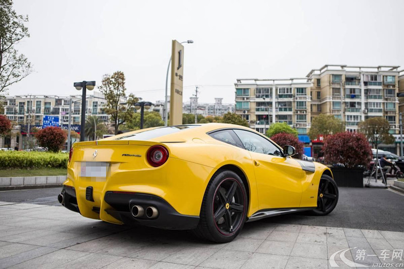 法拉利F12 Berlinetta [进口] 2012款 6.3L 自动 标准型 