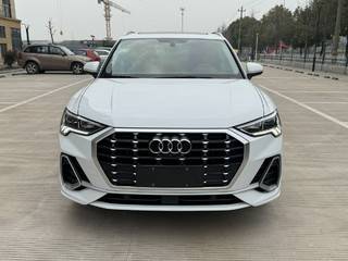 奥迪Q3 1.4T 进取动感型 