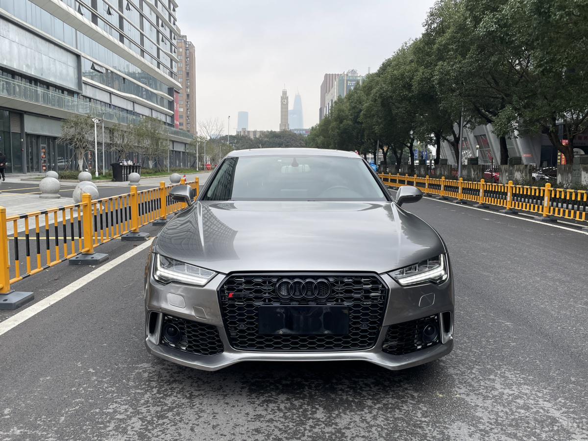 奥迪A7掀背 [进口] 2013款 2.8L 自动 进取型价格0万 