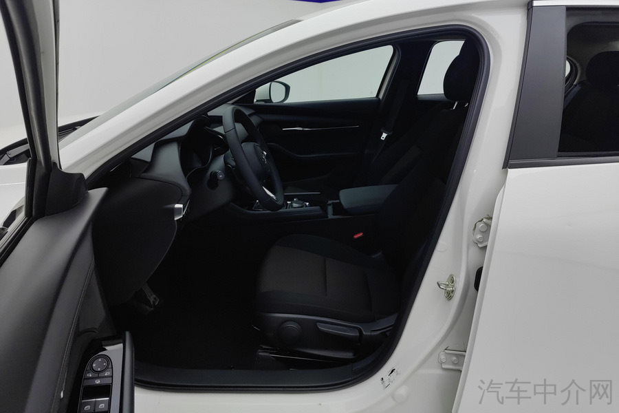 马自达3昂克赛拉 2023款 2.0L 自动 质臻版 价格0万 