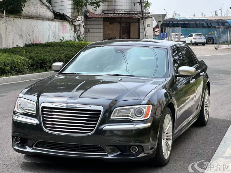 克莱斯勒300C [进口] 2016款 3.0L 自动 超越版 