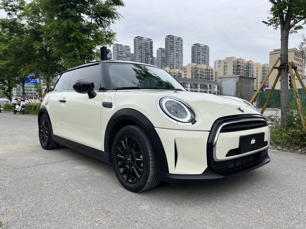 迷你one [进口] 2022款 1.5T 自动 改款价格0万 