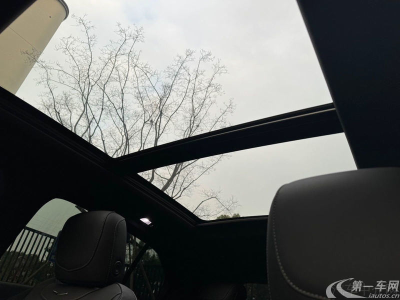 凯迪拉克XT4 2024款 2.0T 自动 28T豪华型 (国Ⅵ) 