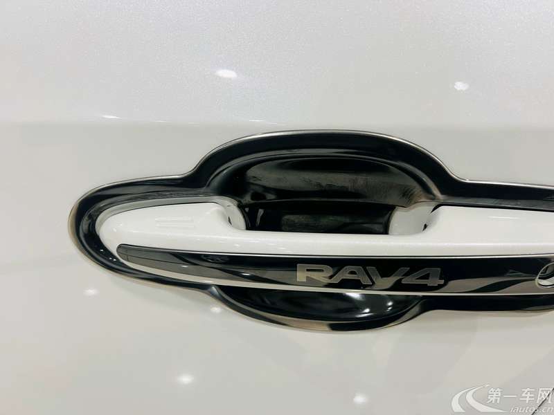 丰田RAV4 2020款 2.0L 自动 前驱 风尚版 (国Ⅵ) 