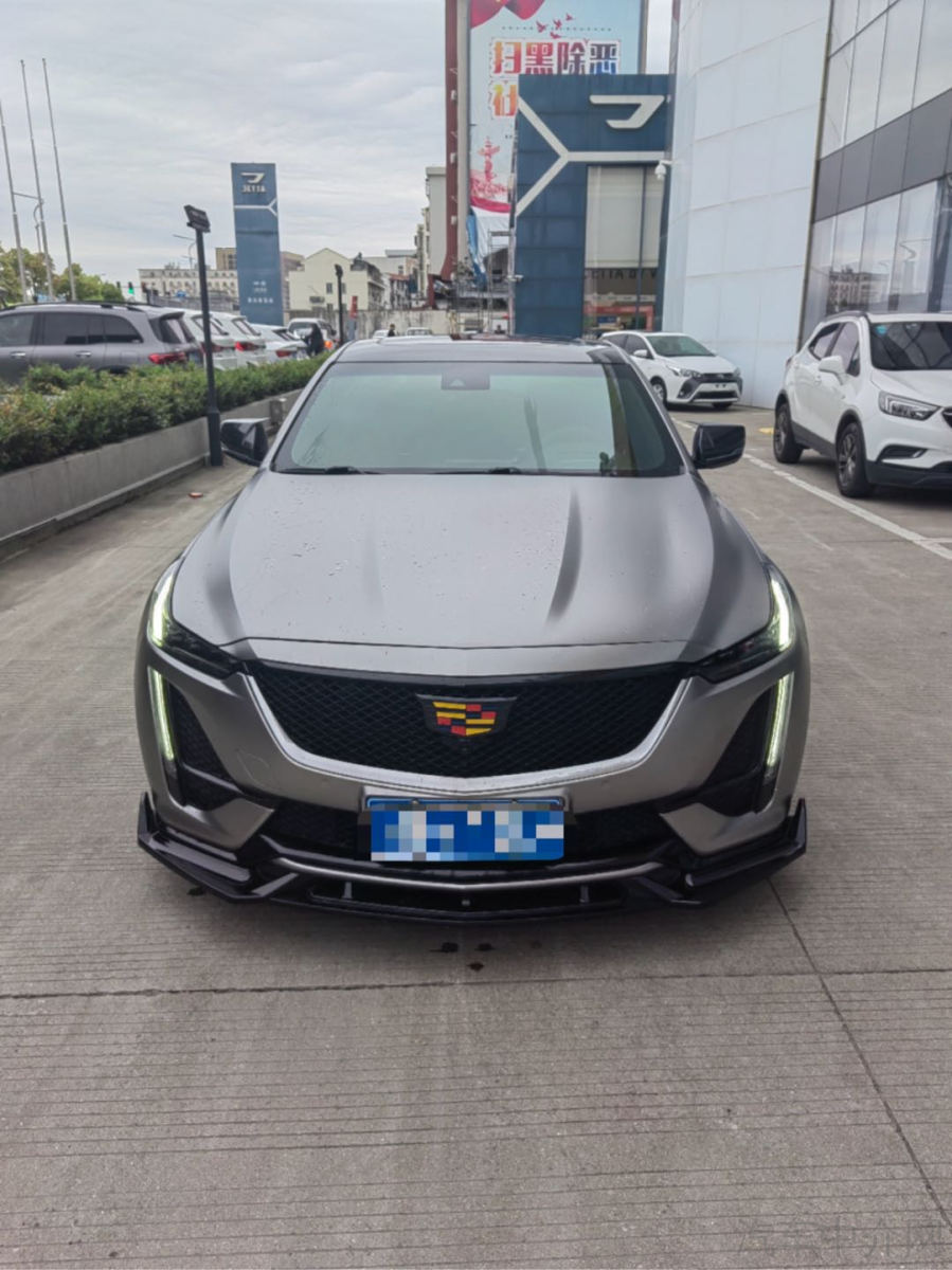 凯迪拉克CT5 2022款 2.0T 自动 28T铂金超级辅助驾驶版 价格0万