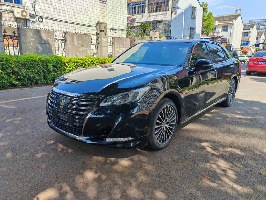 丰田皇冠 2018款 2.0T 自动 运动版 价格0万 