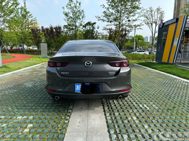 马自达3昂克赛拉 2022款 2.0L 自动 质尊黑曜版 (国Ⅵ) 