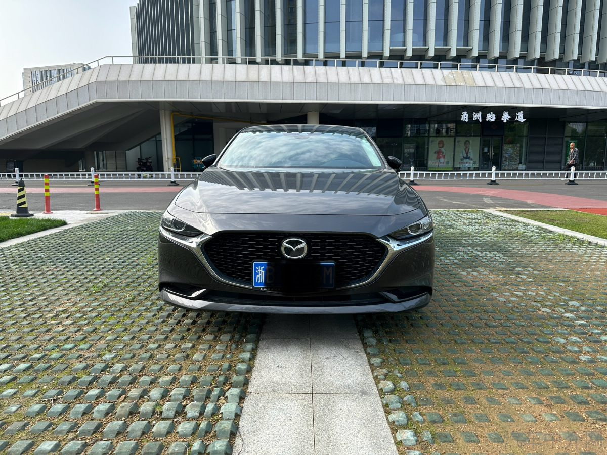 马自达3昂克赛拉 2022款 2.0L 自动 质尊黑曜版 价格0万