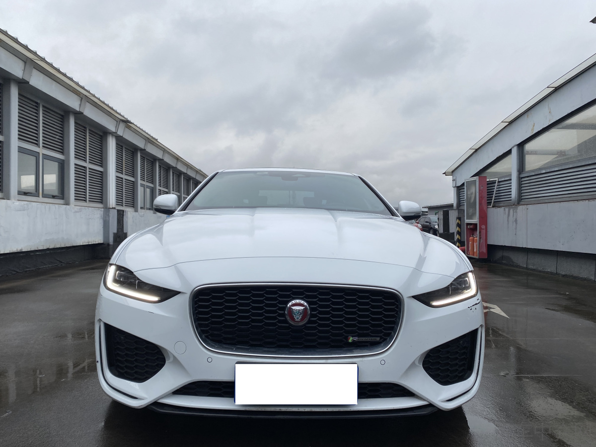 捷豹XEL 2022款 2.0T 自动 后驱 250PS进取运动版S R二手车 二手DYNAMIC 价格0万
