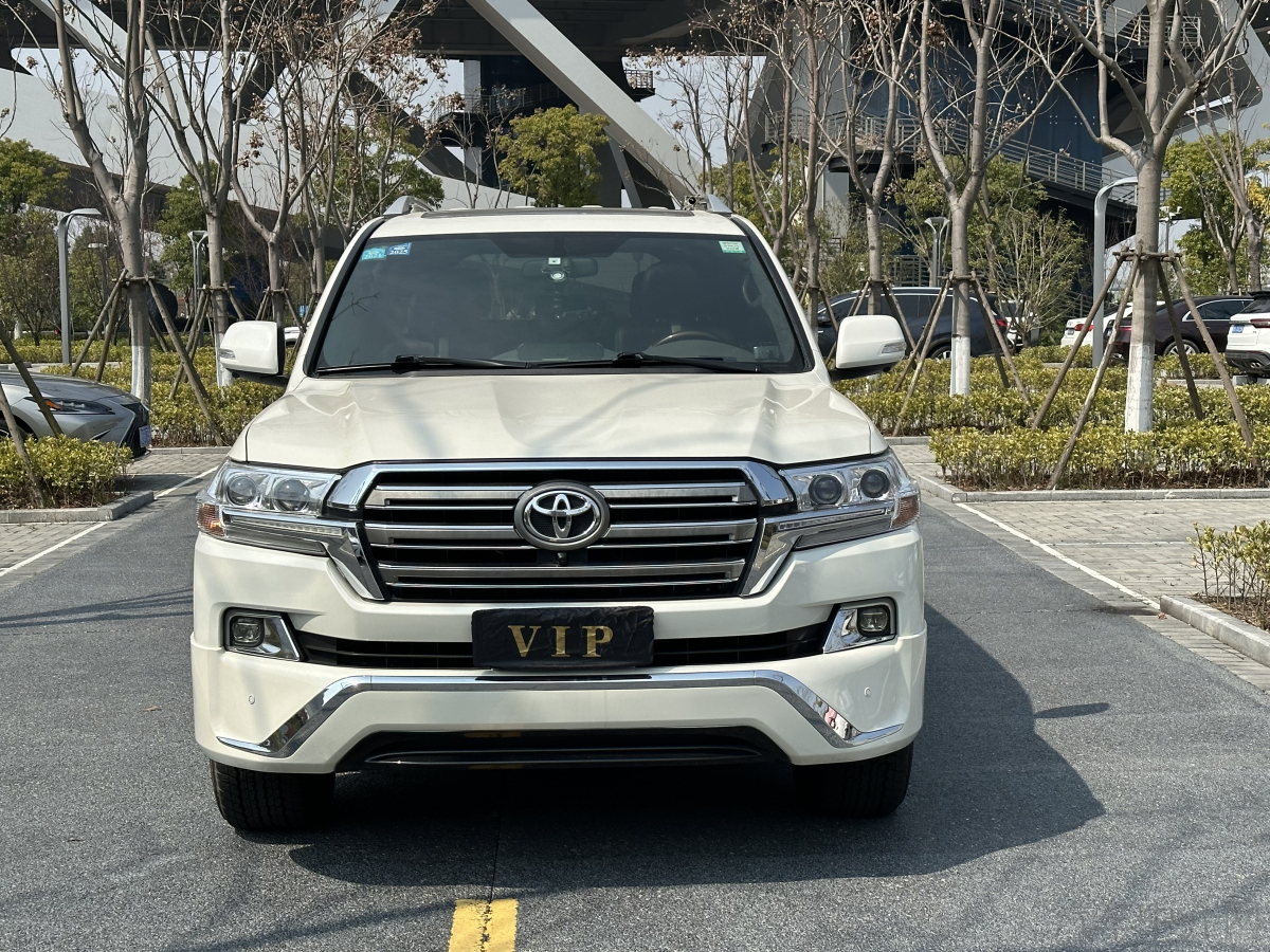 丰田陆地巡洋舰 4000 [进口] 2019款 4.0L 自动 四驱 中东版平行进口价格0万 