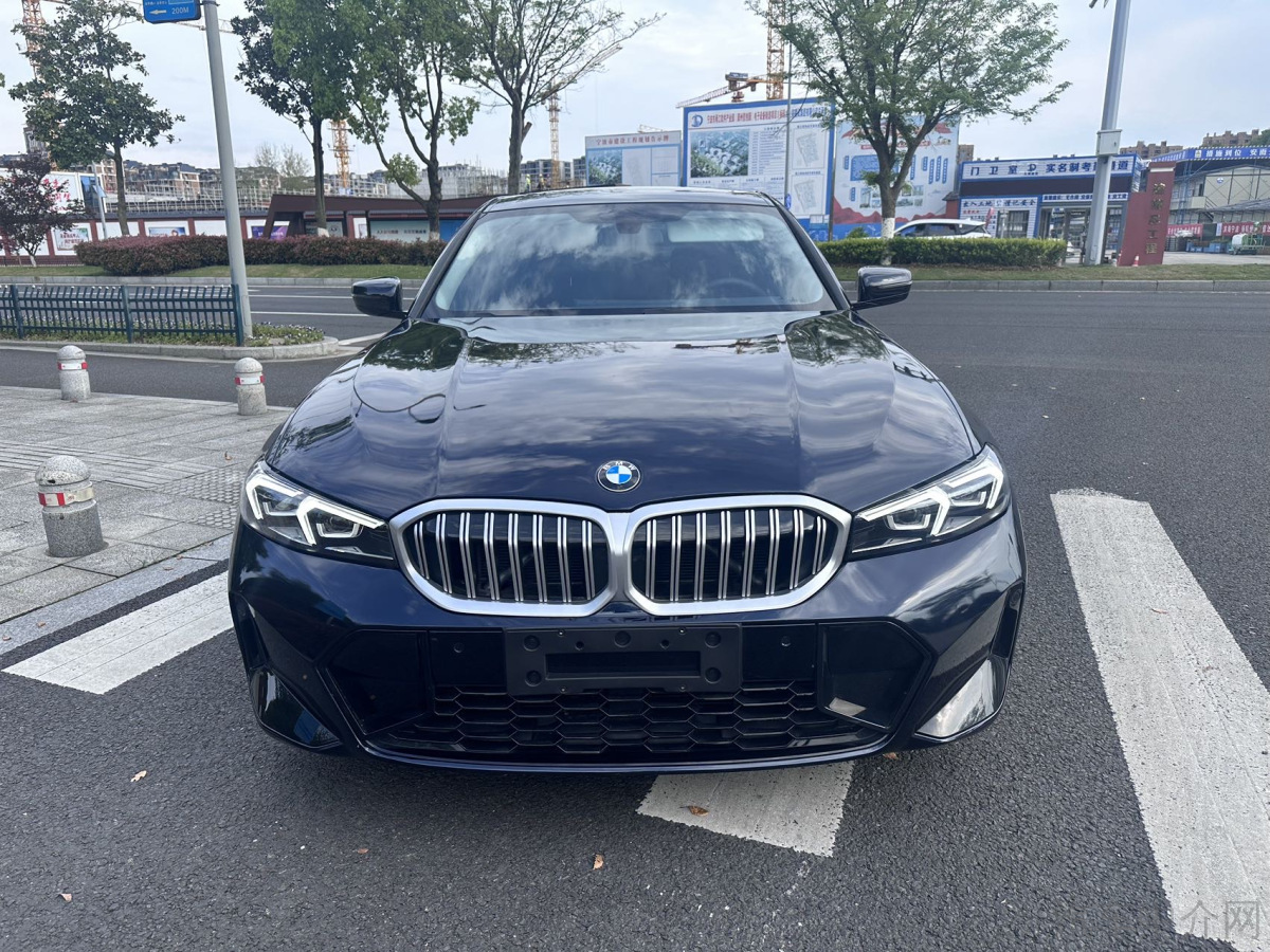 宝马3系 320Li 2023款 2.0T 自动 汽油 M运动套装 价格0万