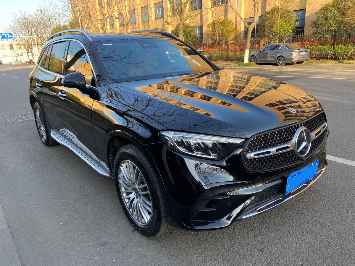奔驰GLC GLC300L 2023款 2.0T 自动 动感型 价格0万 