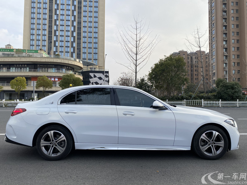 奔驰C级 C260L 2022款 1.5T 自动 运动版 (国Ⅵ) 