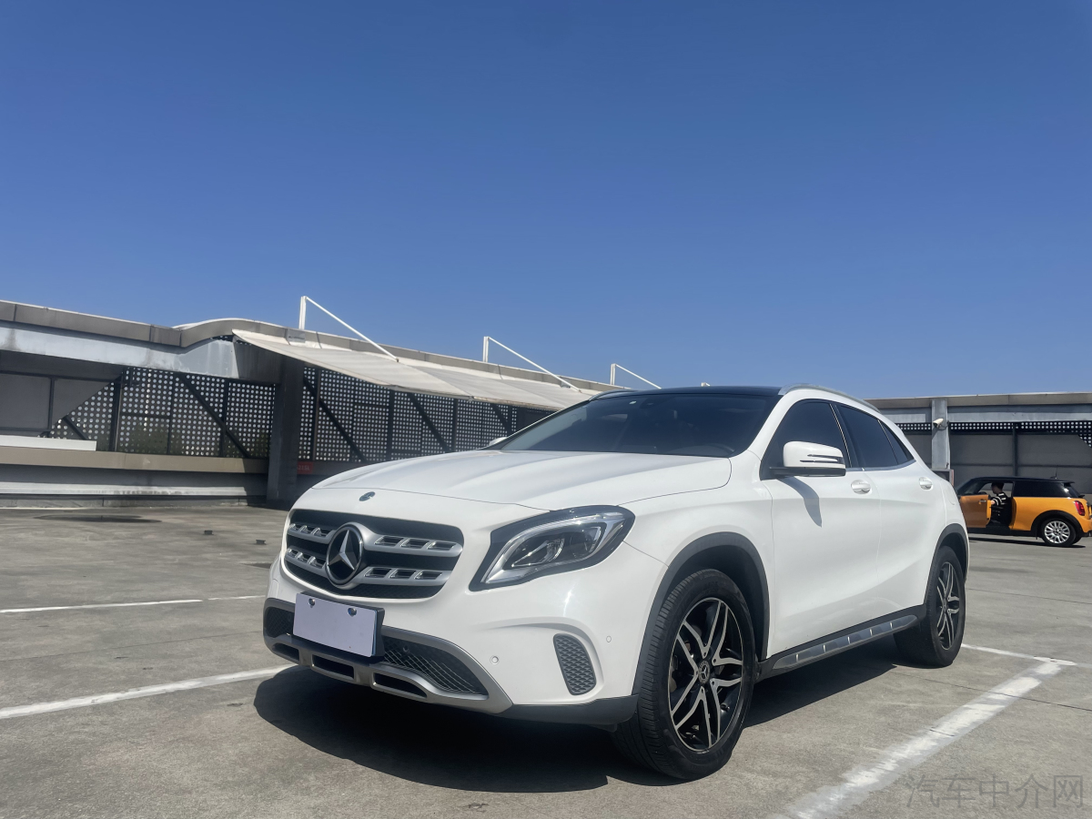 奔驰GLA 200 2017款 1.6T 自动 时尚型 价格0万