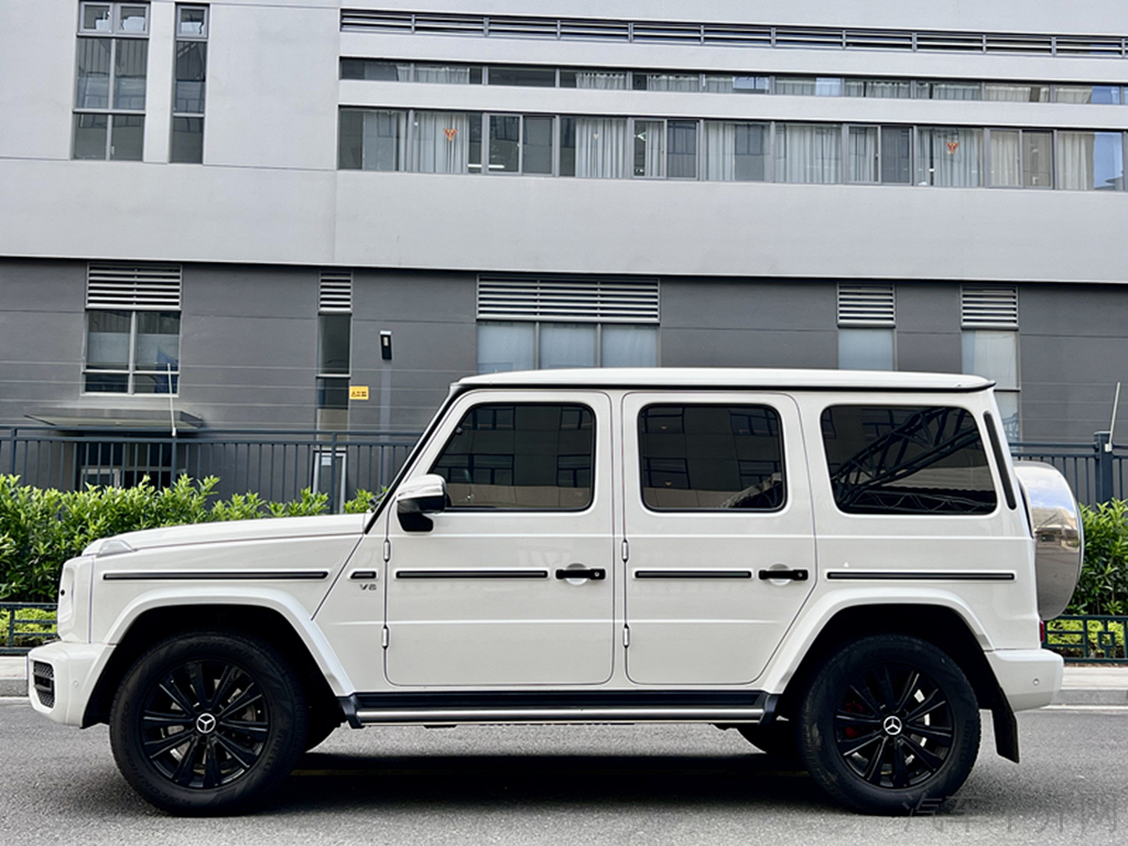 奔驰G级 G500 [进口] 2020款 4.0T 自动 汽油 美规版平行进口价格0万 