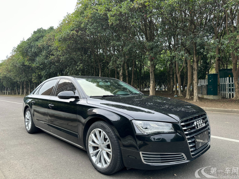 奥迪A8L 50 [进口] 2013款 3.0T 自动 汽油 尊贵型 