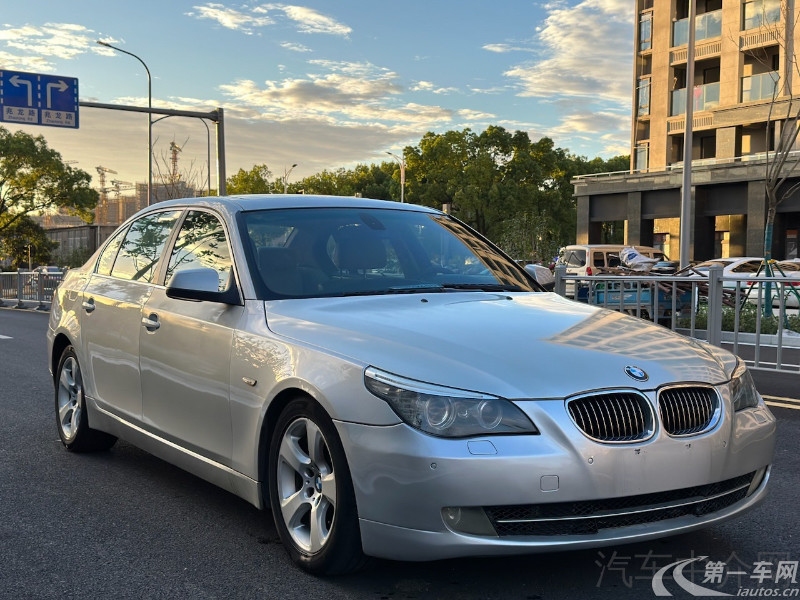 宝马5系 523Li 2010款 2.5L 自动 汽油 豪华型 (国Ⅳ) 