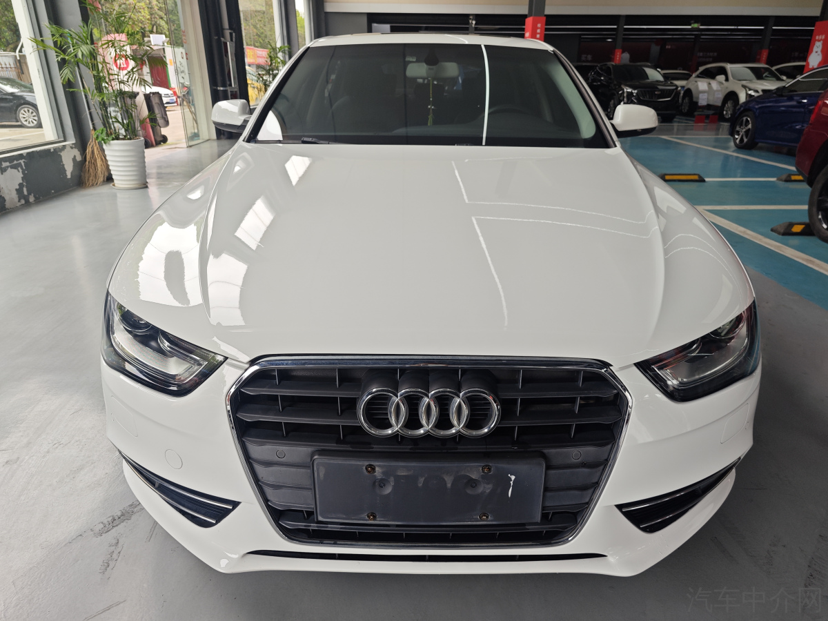 奥迪A4L 2013款 2.0T 自动 豪华型 价格0万 