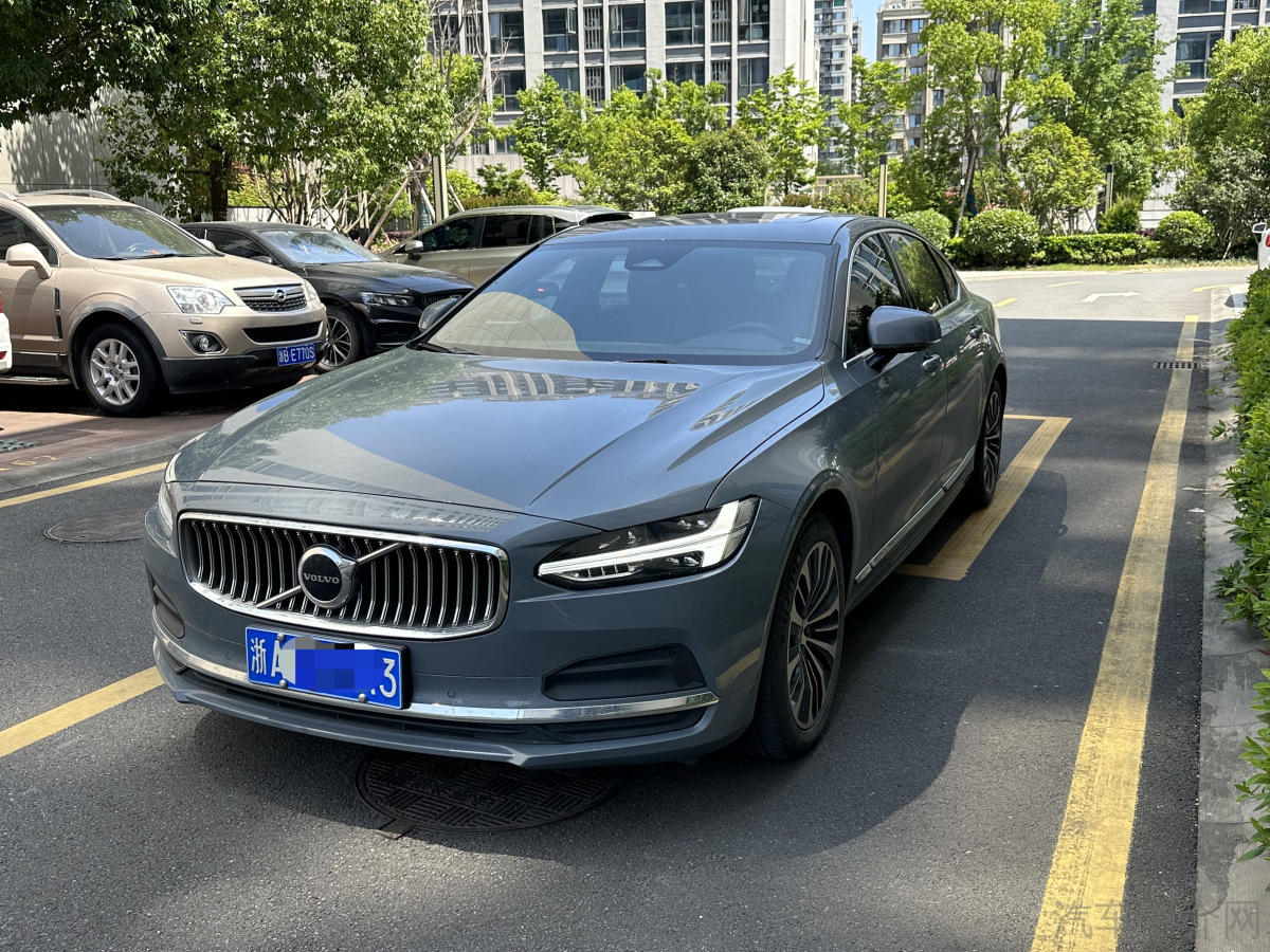 沃尔沃S90 B5 2023款 2.0T 自动 智逸豪华版 价格0万 