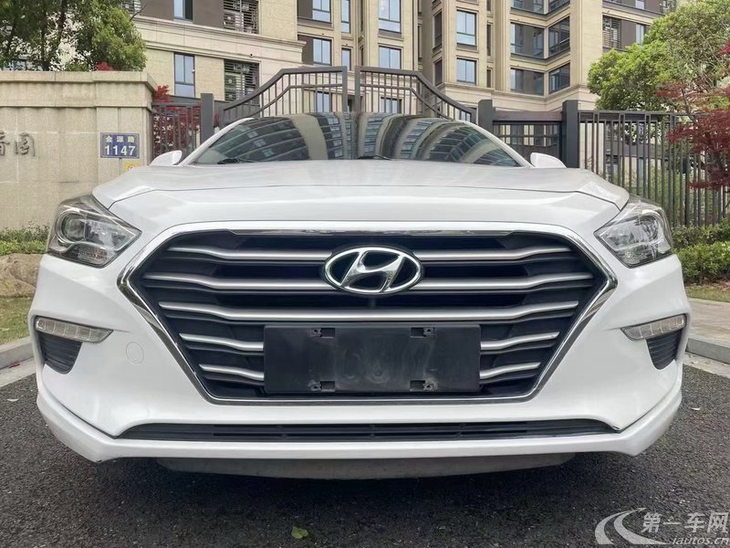 现代名图 2021款 1.8L 自动 尊贵版LUX (国Ⅵ) 