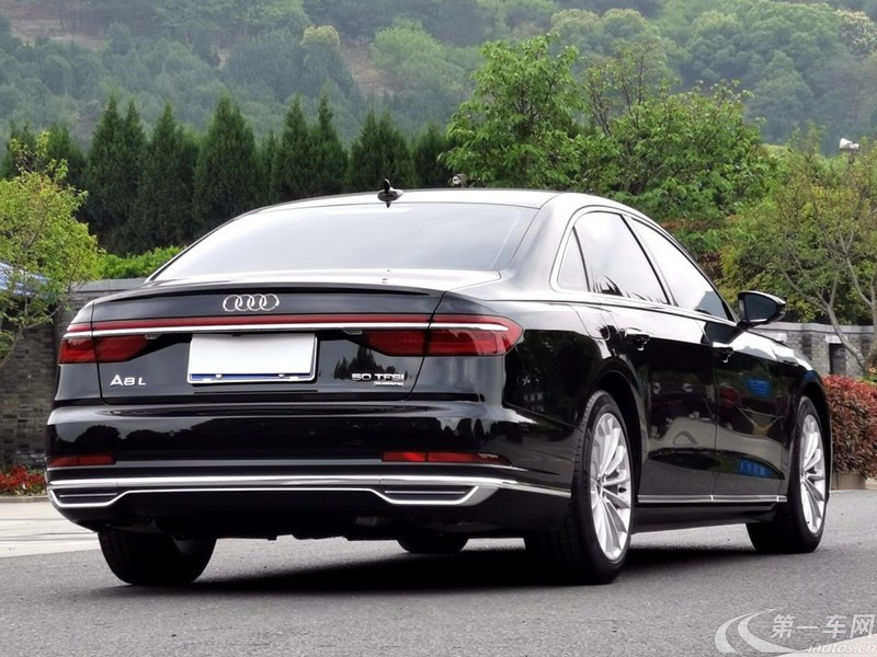 奥迪A8L 50 [进口] 2022款 3.0T 自动 汽油 豪华型典藏版 (国Ⅵ) 