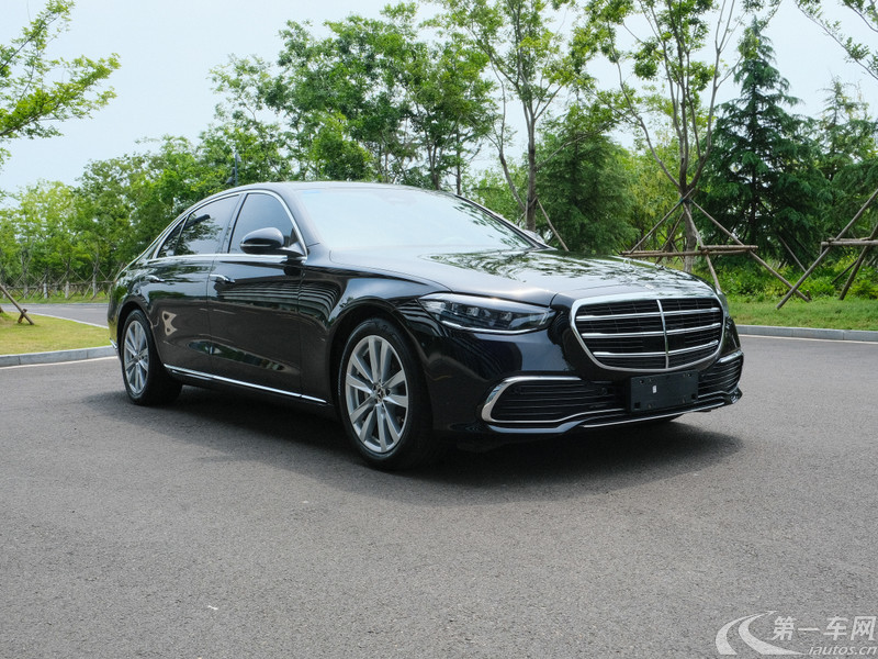 奔驰S级 S400L [进口] 2022款 2.5T 自动 汽油 改款商务型 