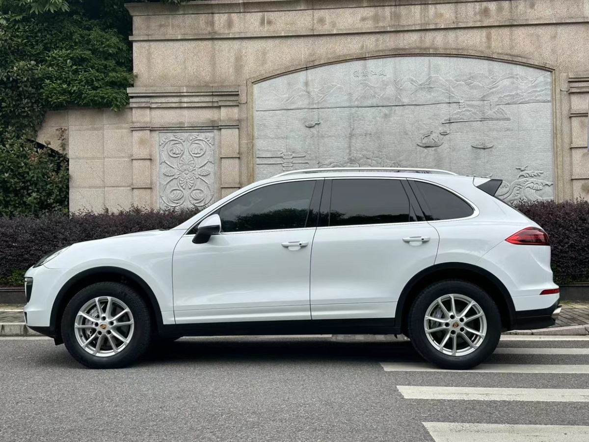 保时捷Cayenne [进口] 2016款 3.0T 自动 四驱 汽油价格0万 