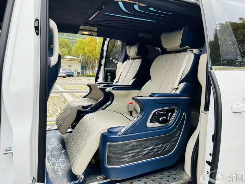 别克GL8 2022款 2.0T 自动 7座 652T豪华型福祉版 (国Ⅵ) 