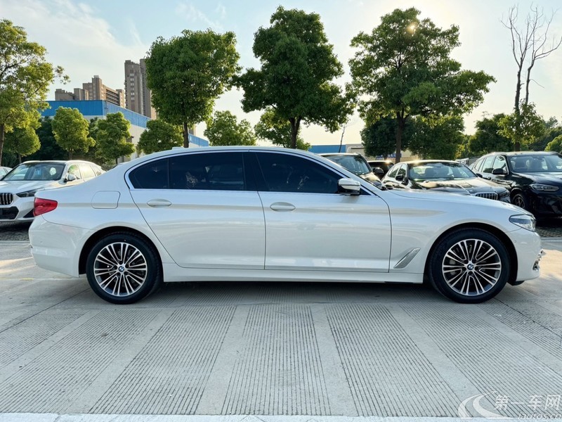 宝马5系 530Li 2019款 2.0T 自动 汽油 尊享型豪华套装 (国Ⅴ) 