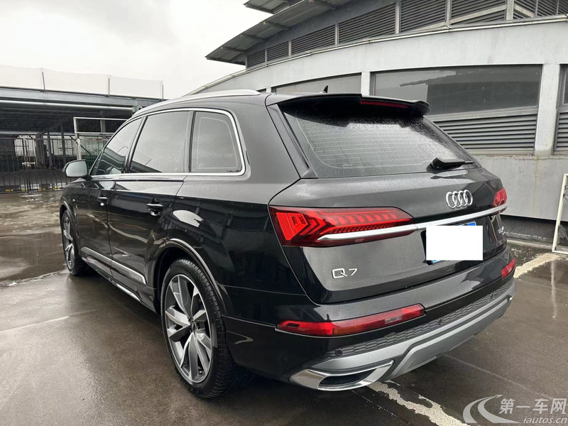 奥迪Q7 55 [进口] 2022款 3.0T 自动 运动型quattro-S-line 