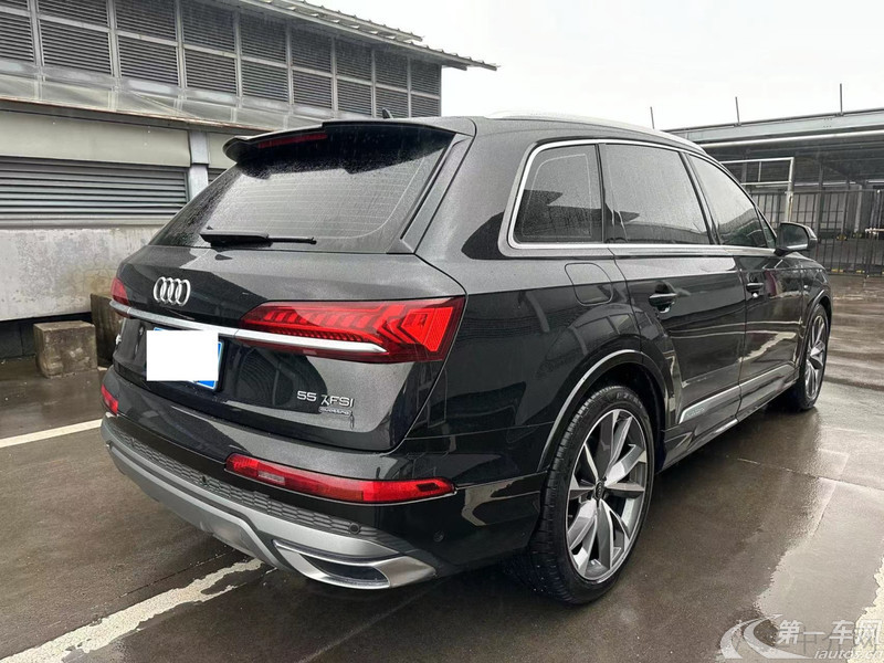 奥迪Q7 55 [进口] 2022款 3.0T 自动 运动型quattro-S-line 