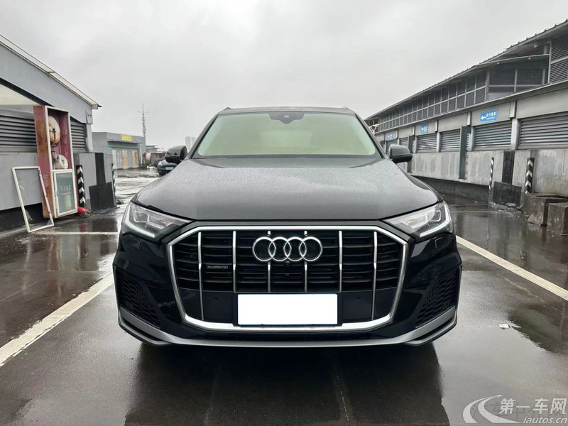 奥迪Q7 55 [进口] 2022款 3.0T 自动 运动型quattro-S-line 