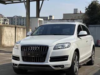 奥迪Q7 40 3.0T 自动 典藏版 