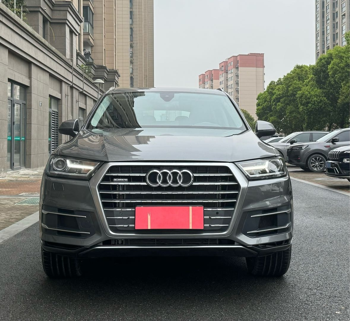 奥迪Q7 35 [进口] 2014款 3.0T 自动 专享型价格0万 