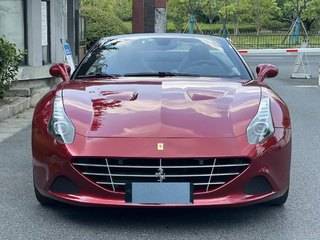 法拉利F149 California 3.9T 