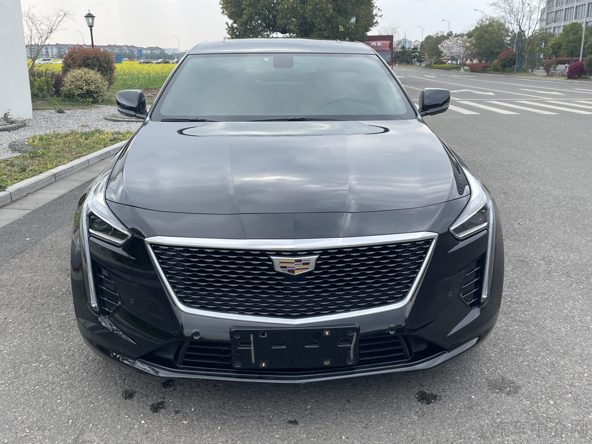凯迪拉克CT6 2020款 2.0T 自动 28T铂金版 价格0万