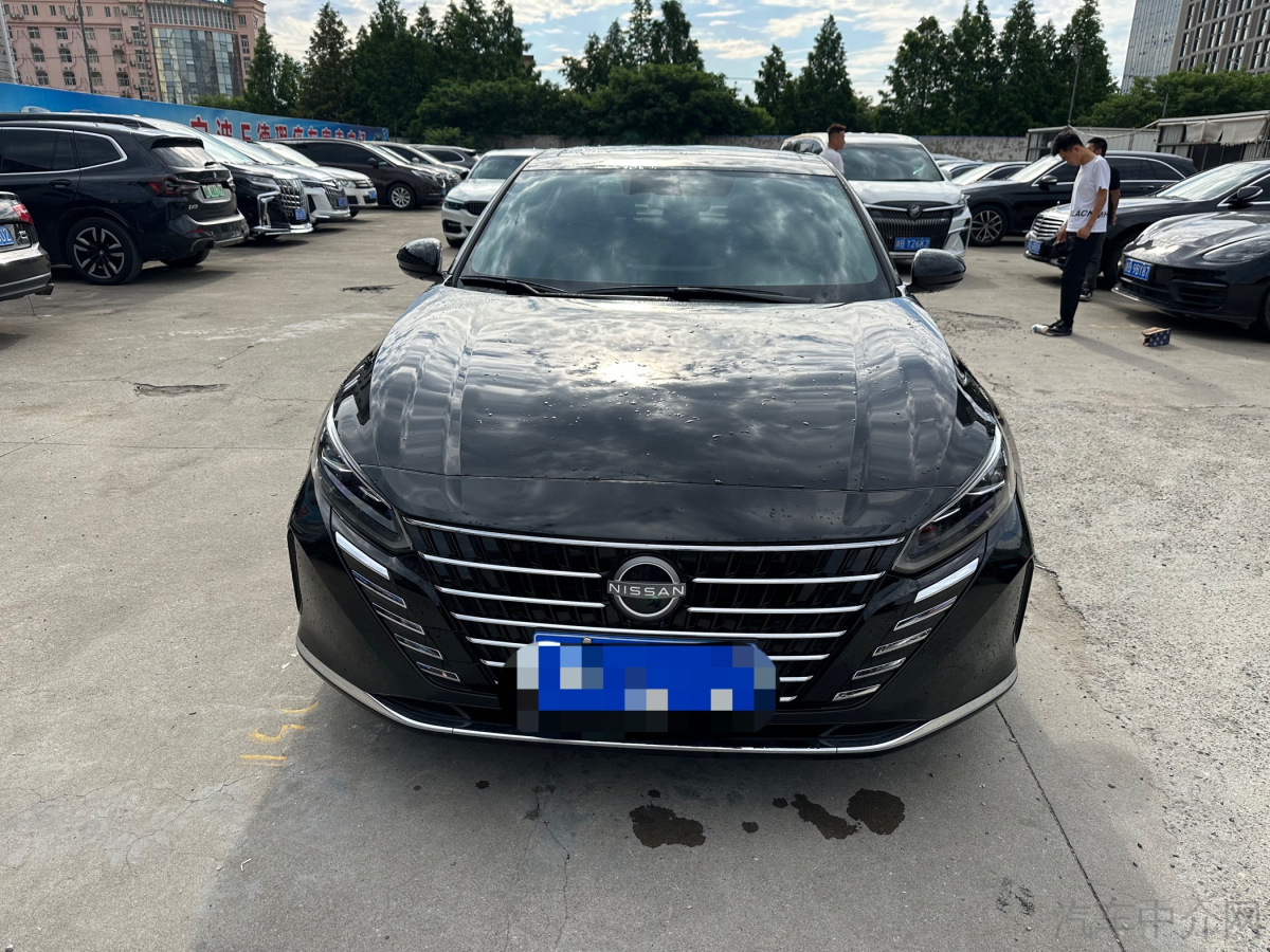 日产天籁 2022款 2.0L 自动 XL二手车 二手TLS悦享版 价格0万