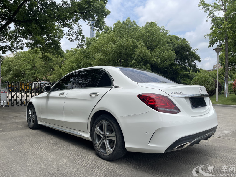 奔驰C级 C260 2019款 1.5T 自动 运动版 (国Ⅵ) 